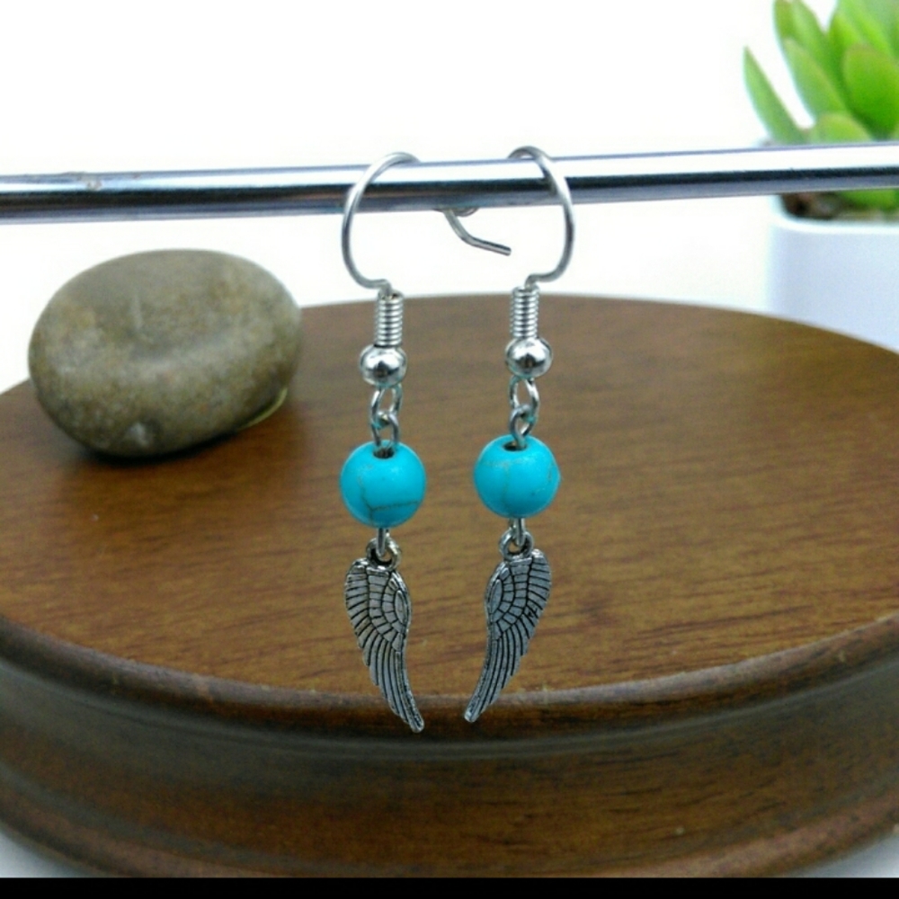 Not Available Given as gift to buyer - Picture 2 of 3